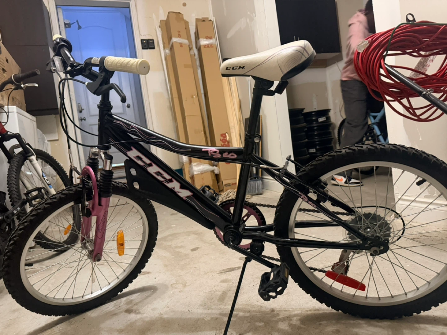 CCM T20 Girls Bike - photo 2