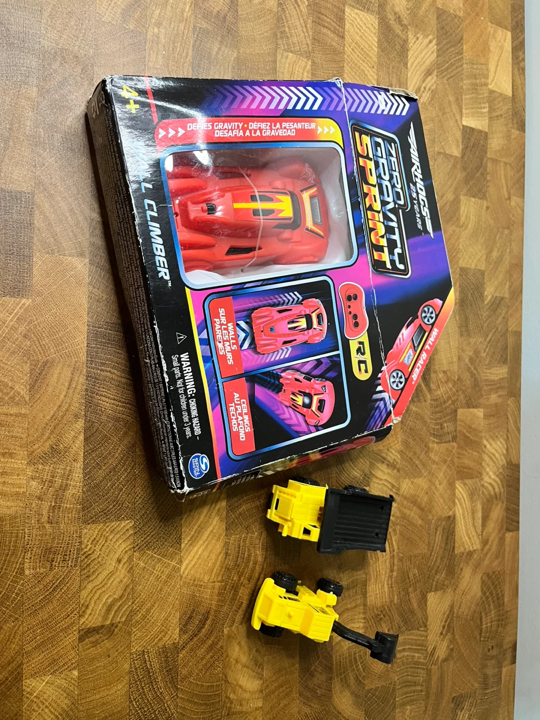 Air Hogs Zero Gravity Wall Climber RC Car