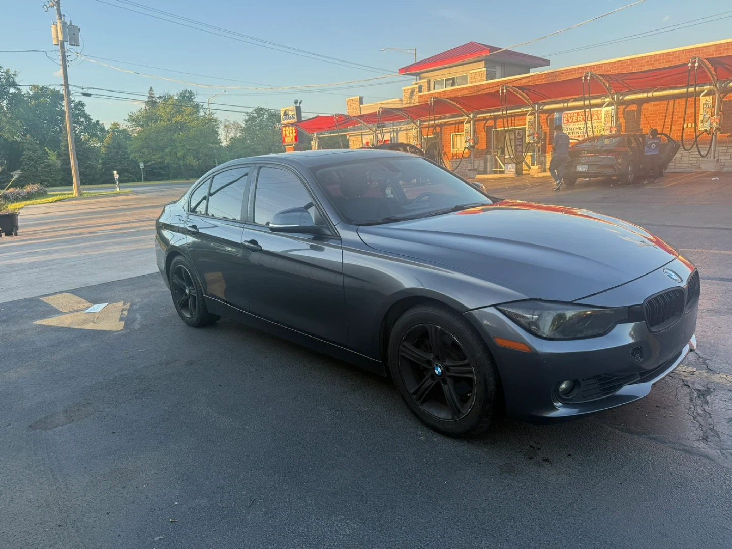 BMW 3 Series Passenger Car - photo 2