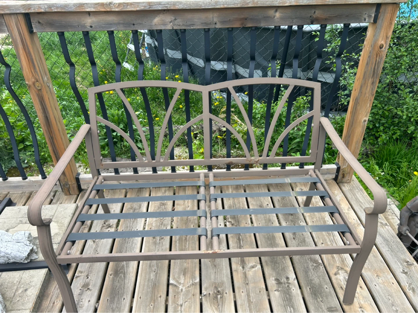 Metal Patio set with cushions