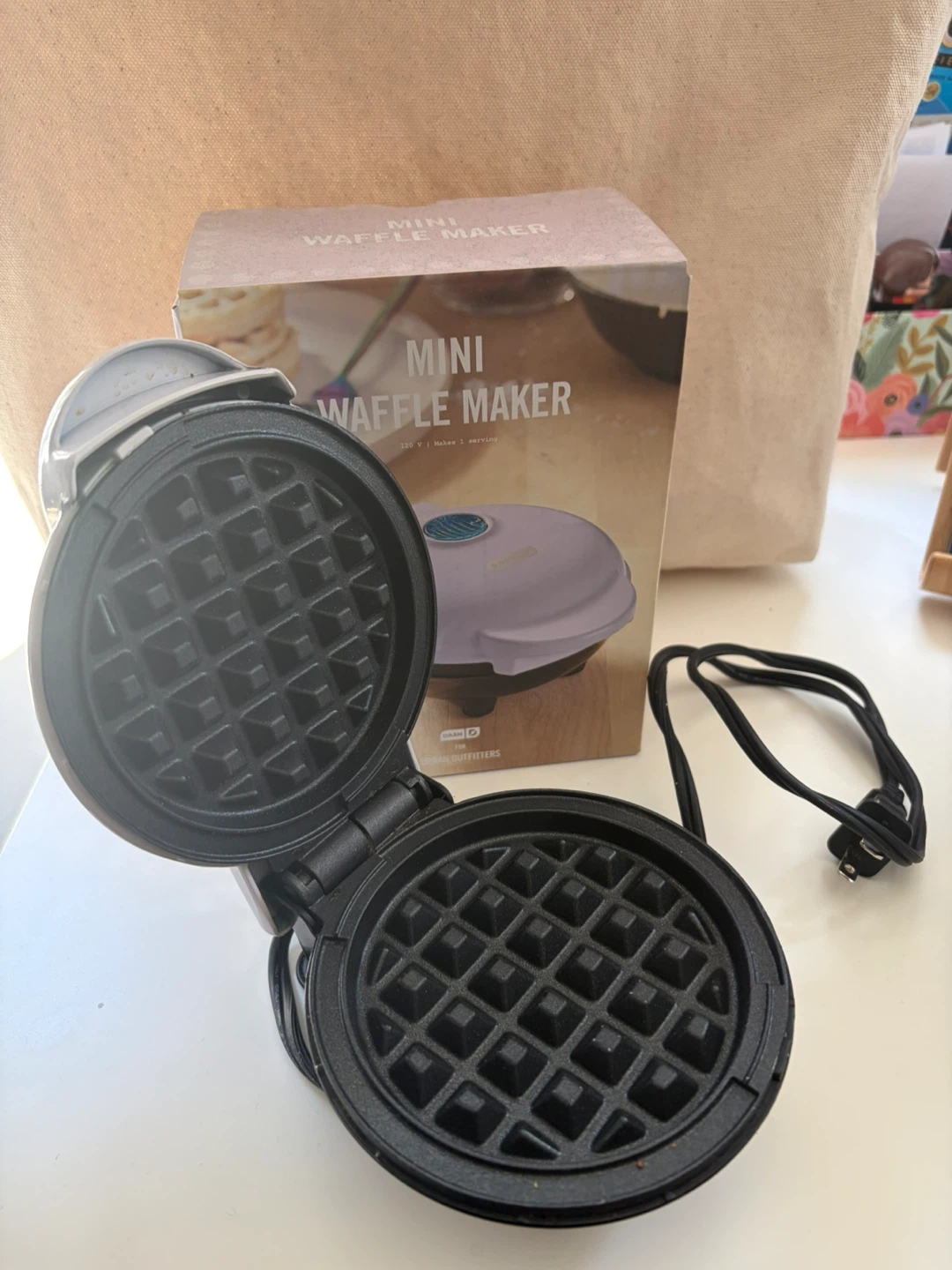 Dash Mini Waffle Maker - Lavender color - photo 2