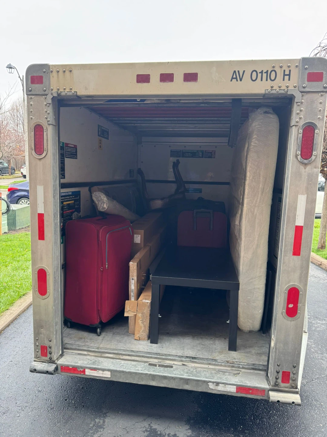 Mattress moving and delivery - photo 3