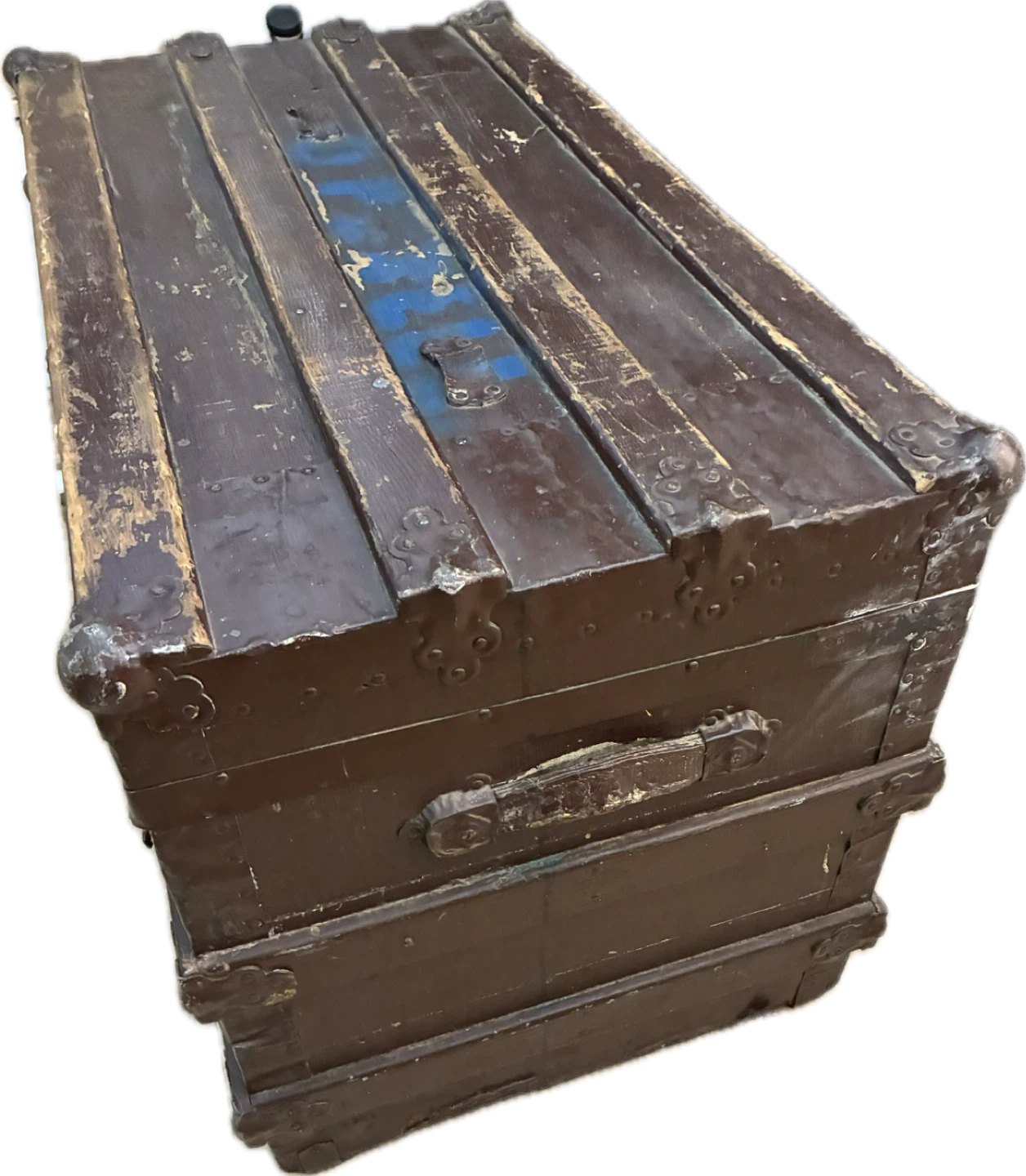 Vintage Steamer Trunk - photo 3