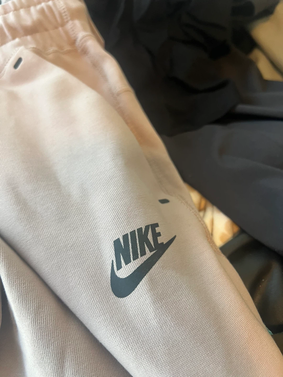 Nike Women's Tech Fleece Joggers - photo 5