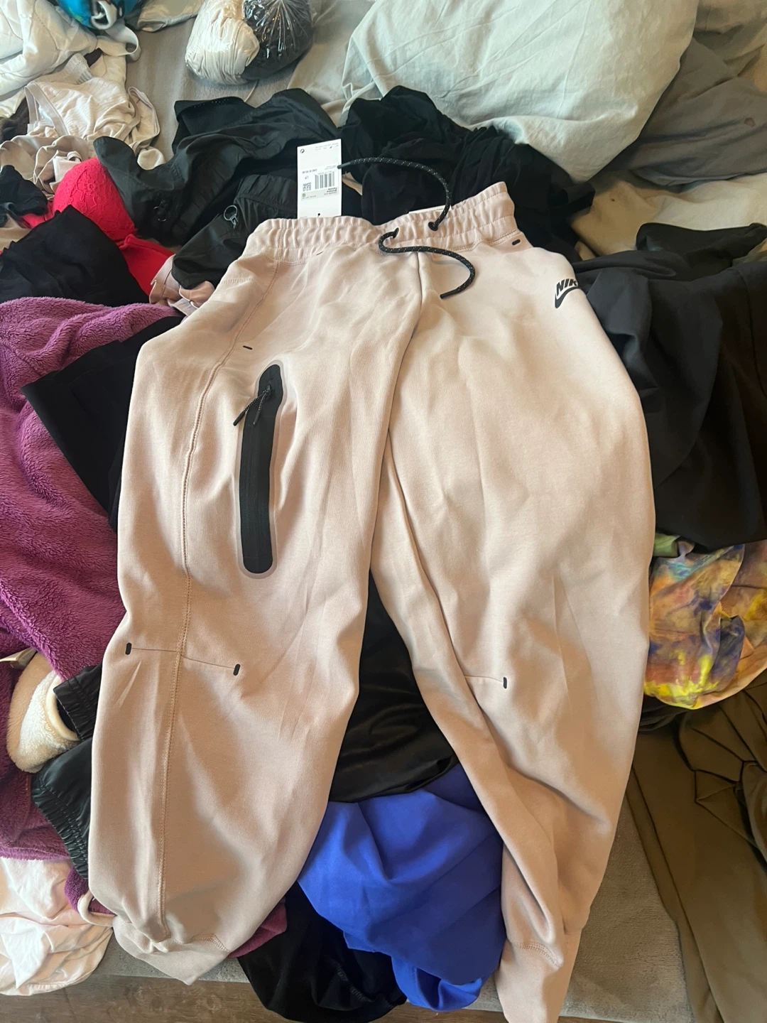 Nike Women's Tech Fleece Joggers - photo 2