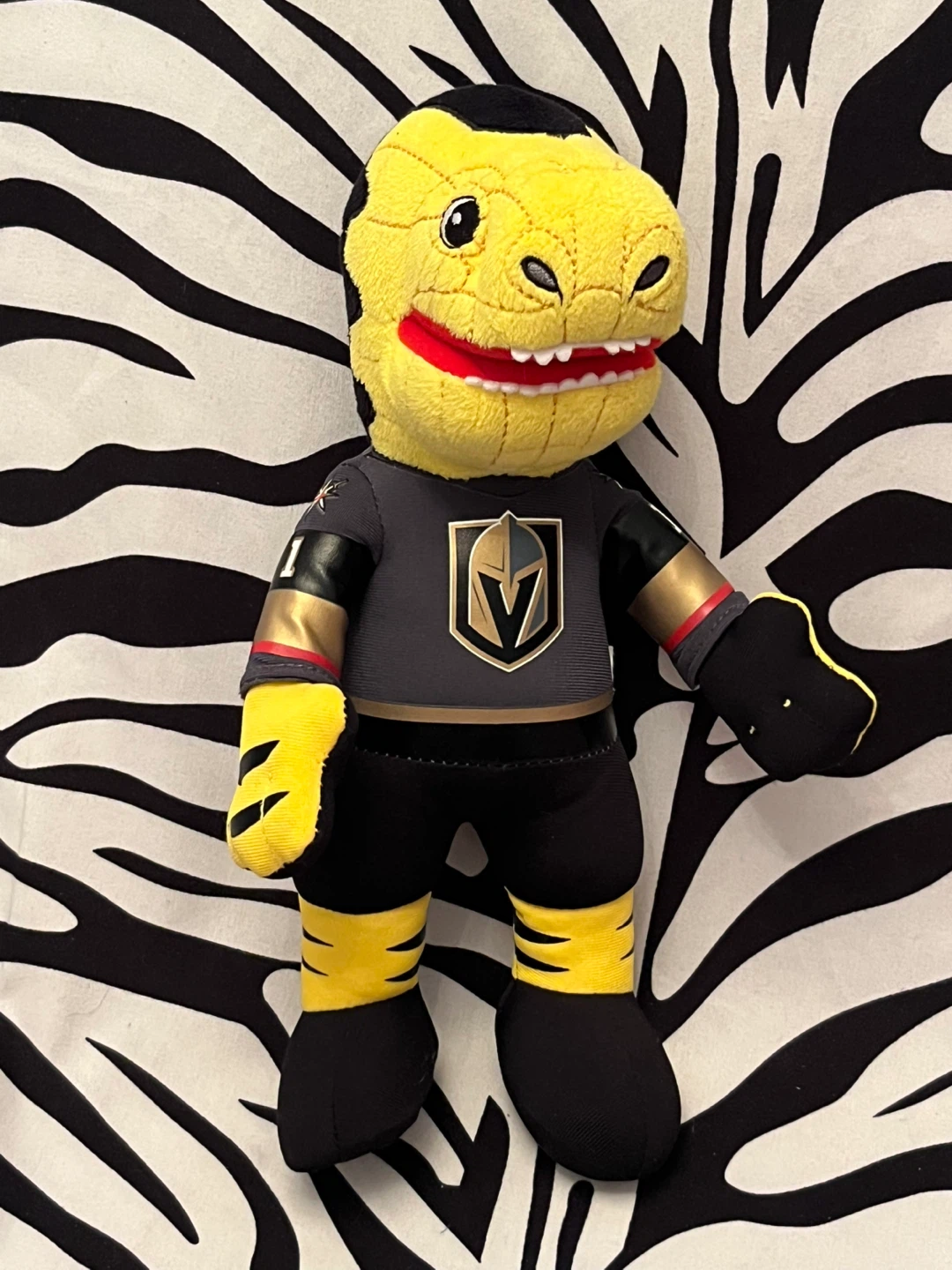 💛 Vegas Golden Knights Chance mascot plush Bleacher Creatures 💛