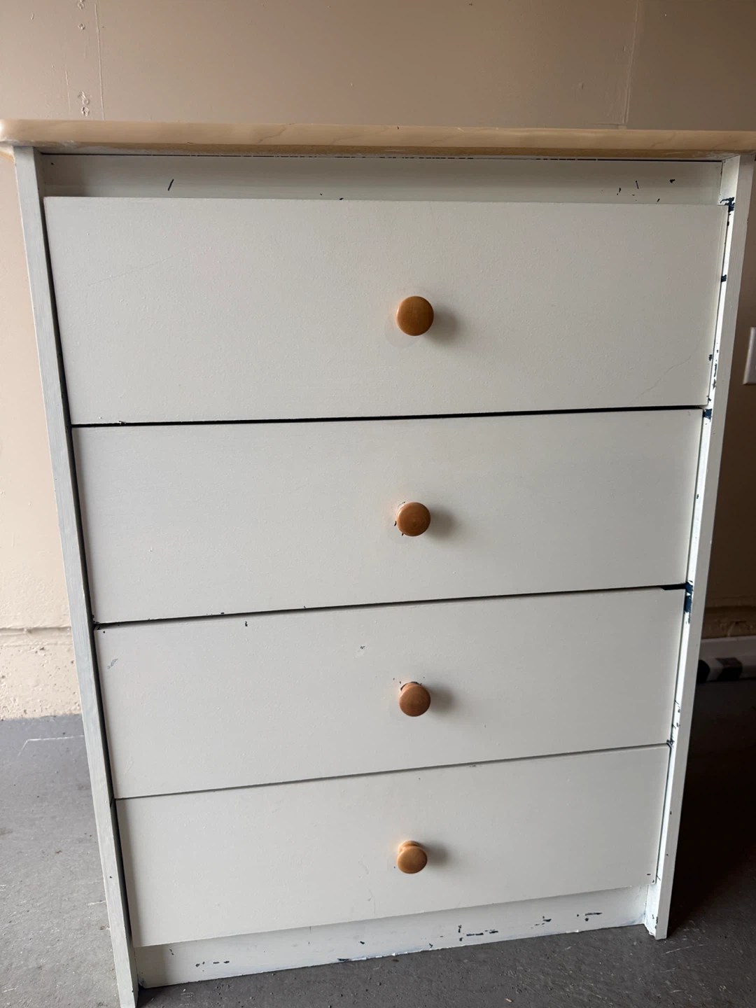 White 4-Drawer Dresser - photo 2