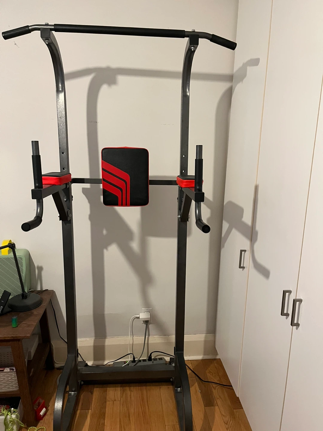 Pull Up Tower Fitness Station