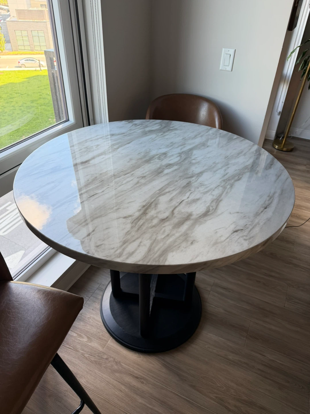 Round Marble Top Dining Table