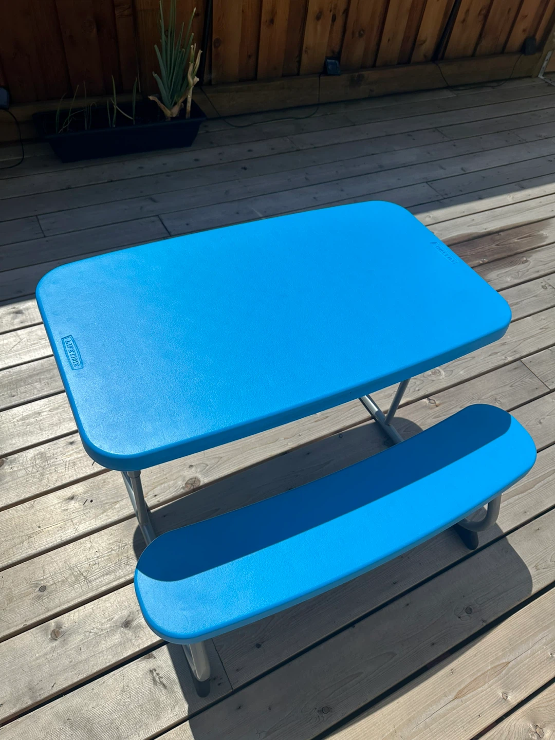 Little Tikes Blue Picnic Table (Foldable)