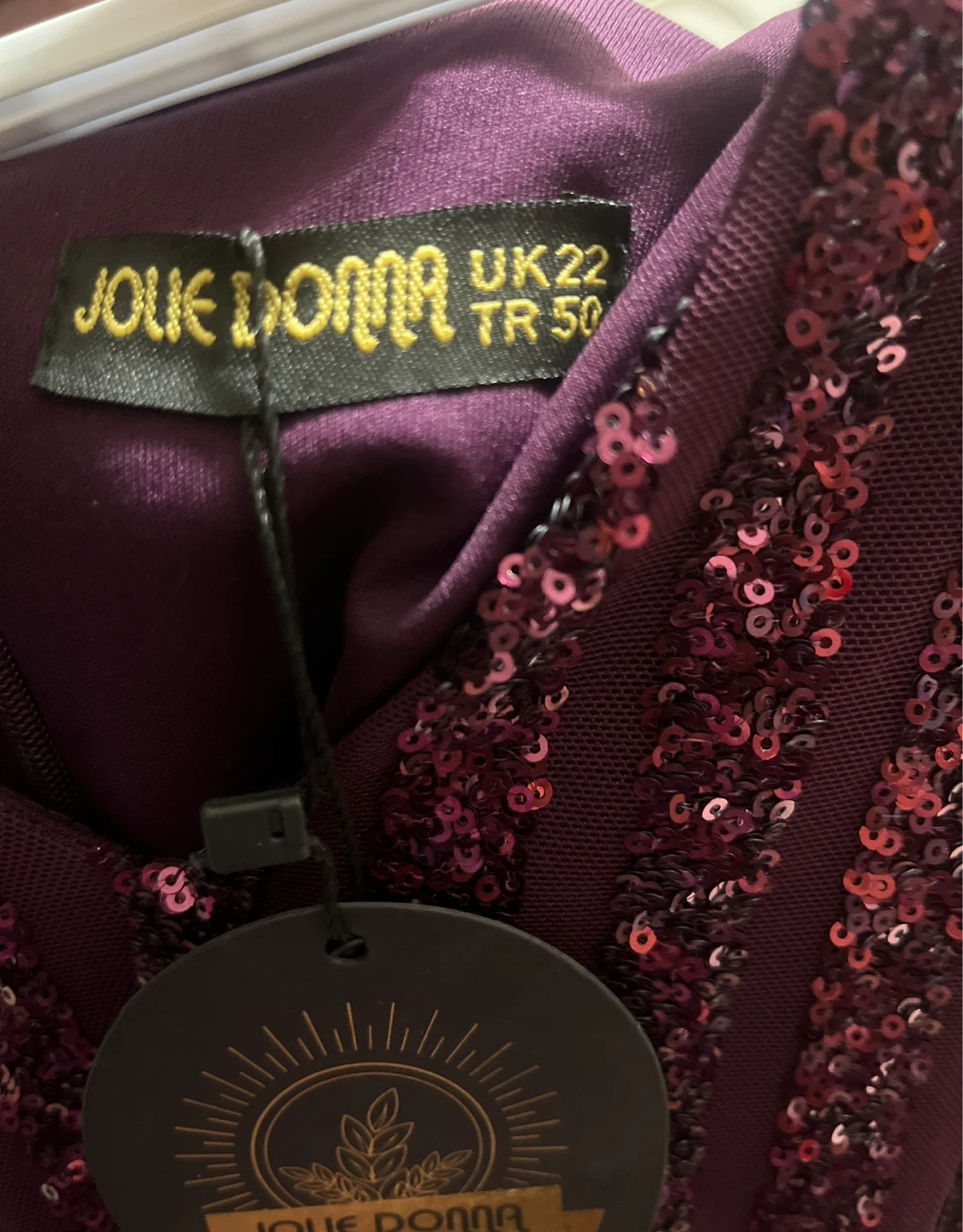Jolie Donna Sequin Dress - UK 22 & 18 - photo 4