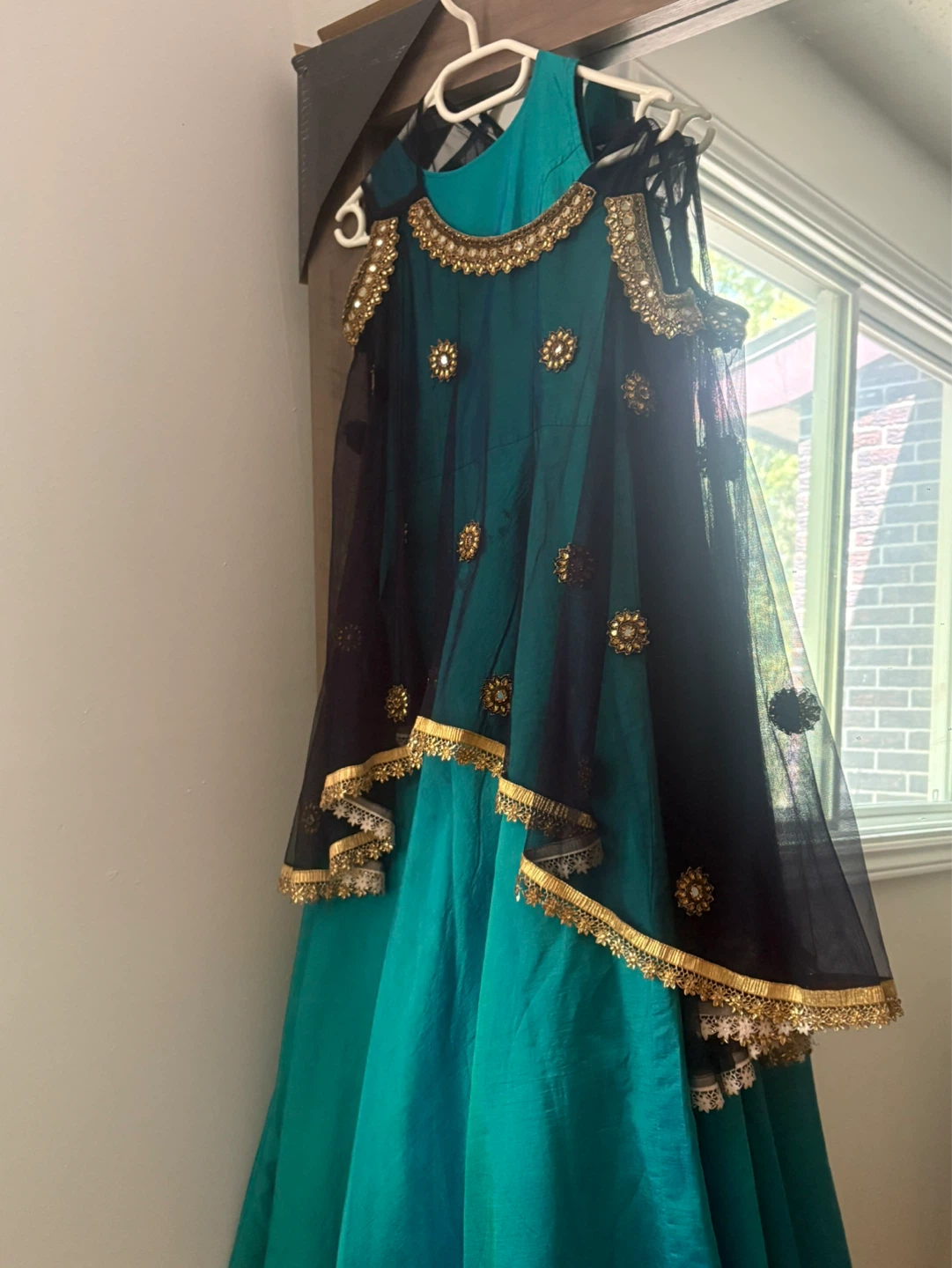 Teal and Black Embellished Dress with 75cm Length - photo 3