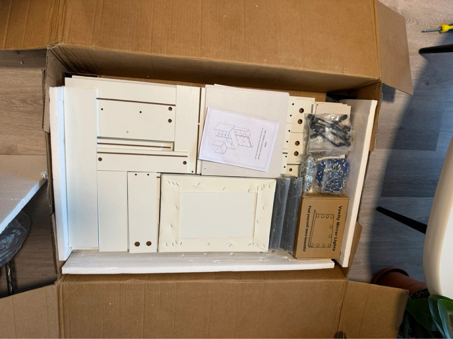 Vanity Dresser - photo 3