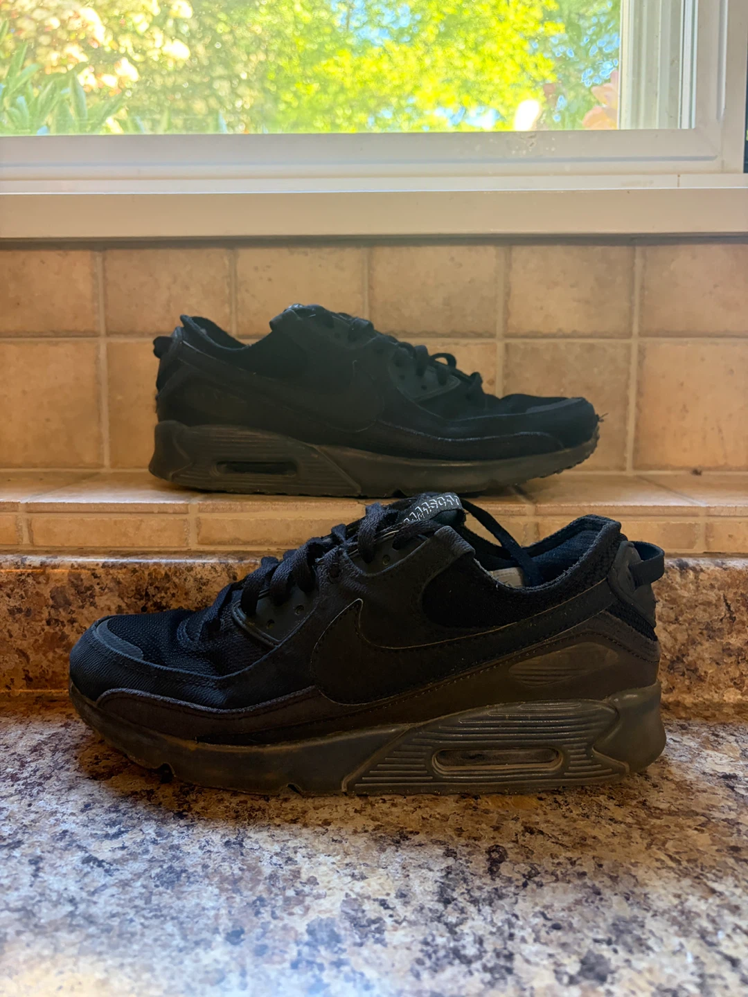 Nike Air Max 90 Shoes