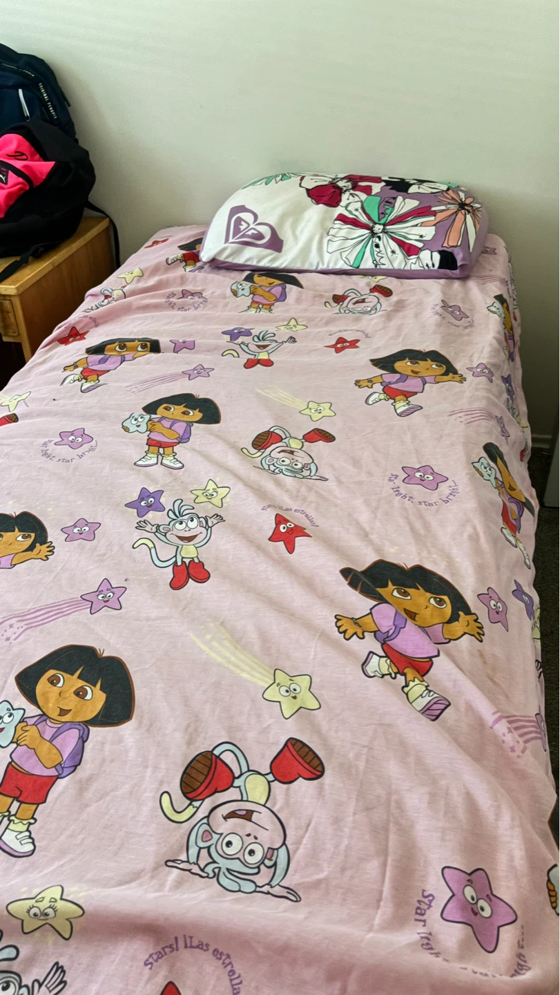 Dora the Explorer Twin Bed Sheet Set