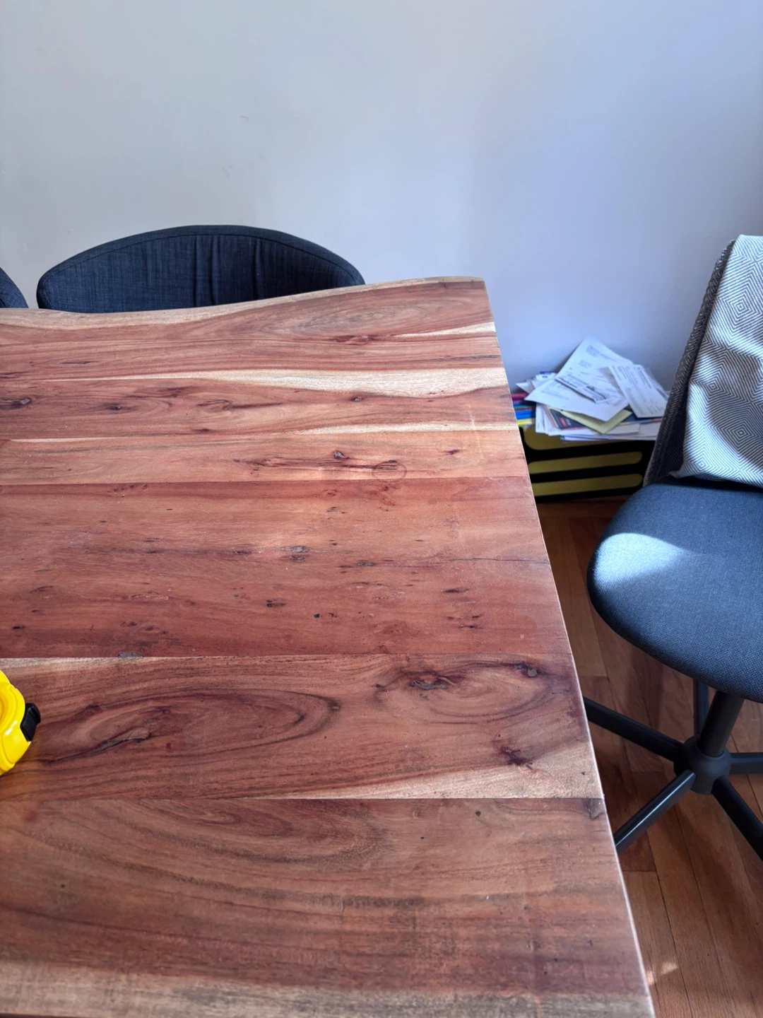 Structube Reno 8 seater table with 8 chairs - photo 2