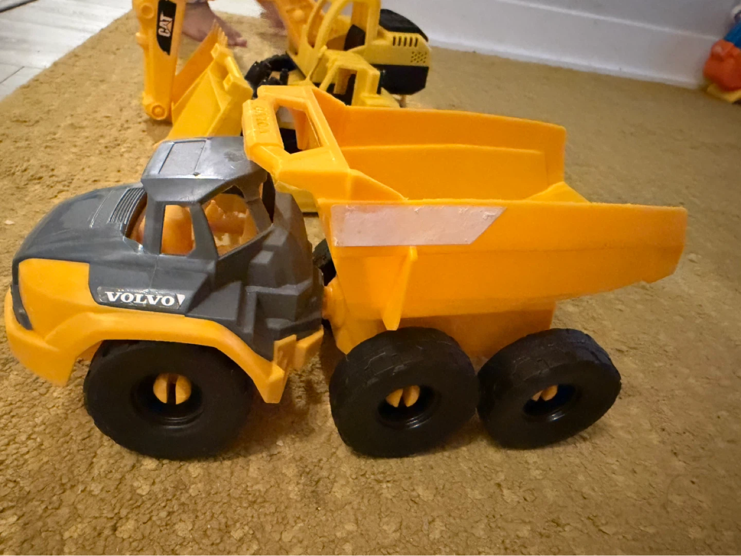 CAT and Volvo Toy Construction Vehicles - photo 4
