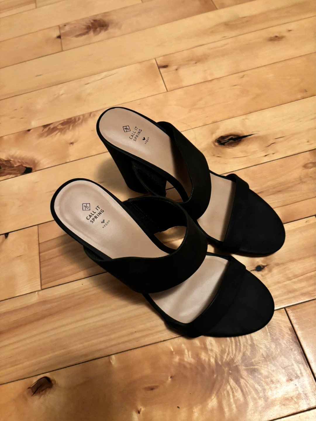 Sandale et talons haut taille 8 femme - photo 2