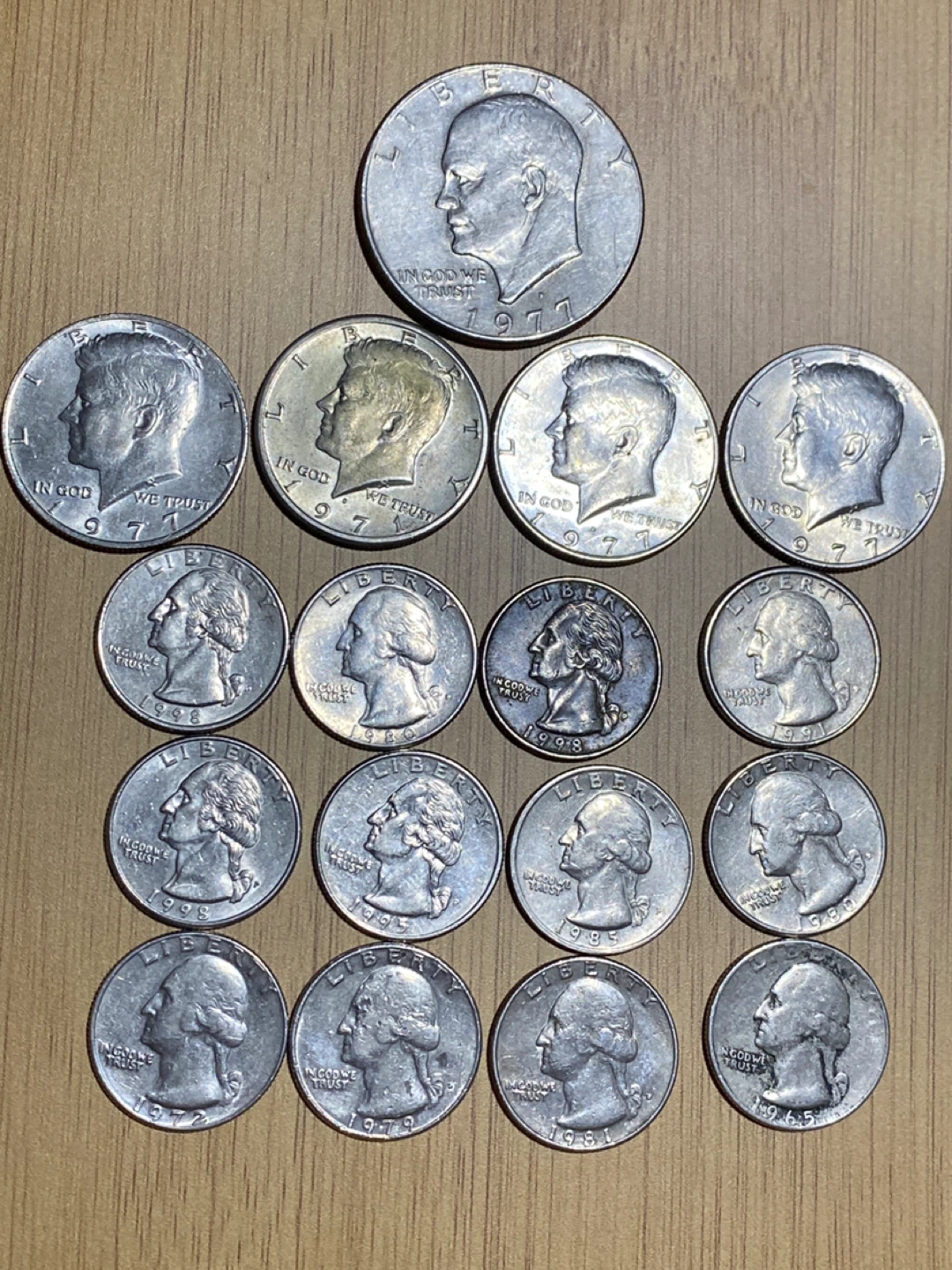 Assorted US Dollar Coins: 1 Dollar, 4 Half Dollars, 13 Quarters - photo 2