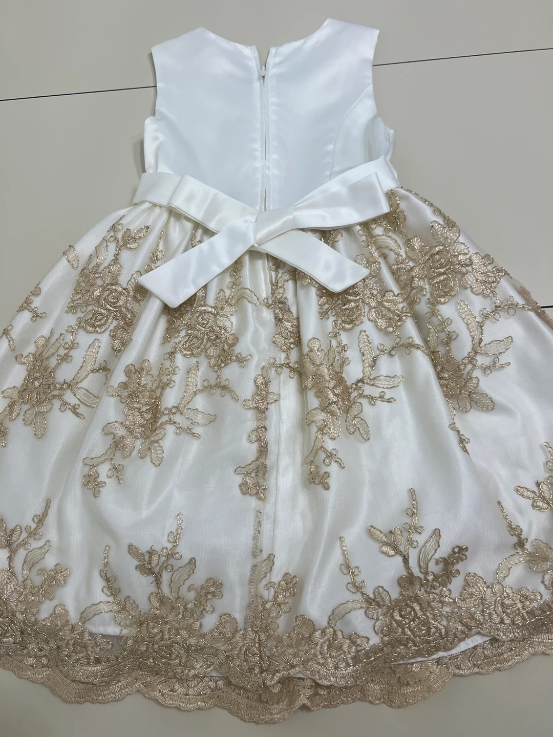 White & Gold Lace Dress - photo 2