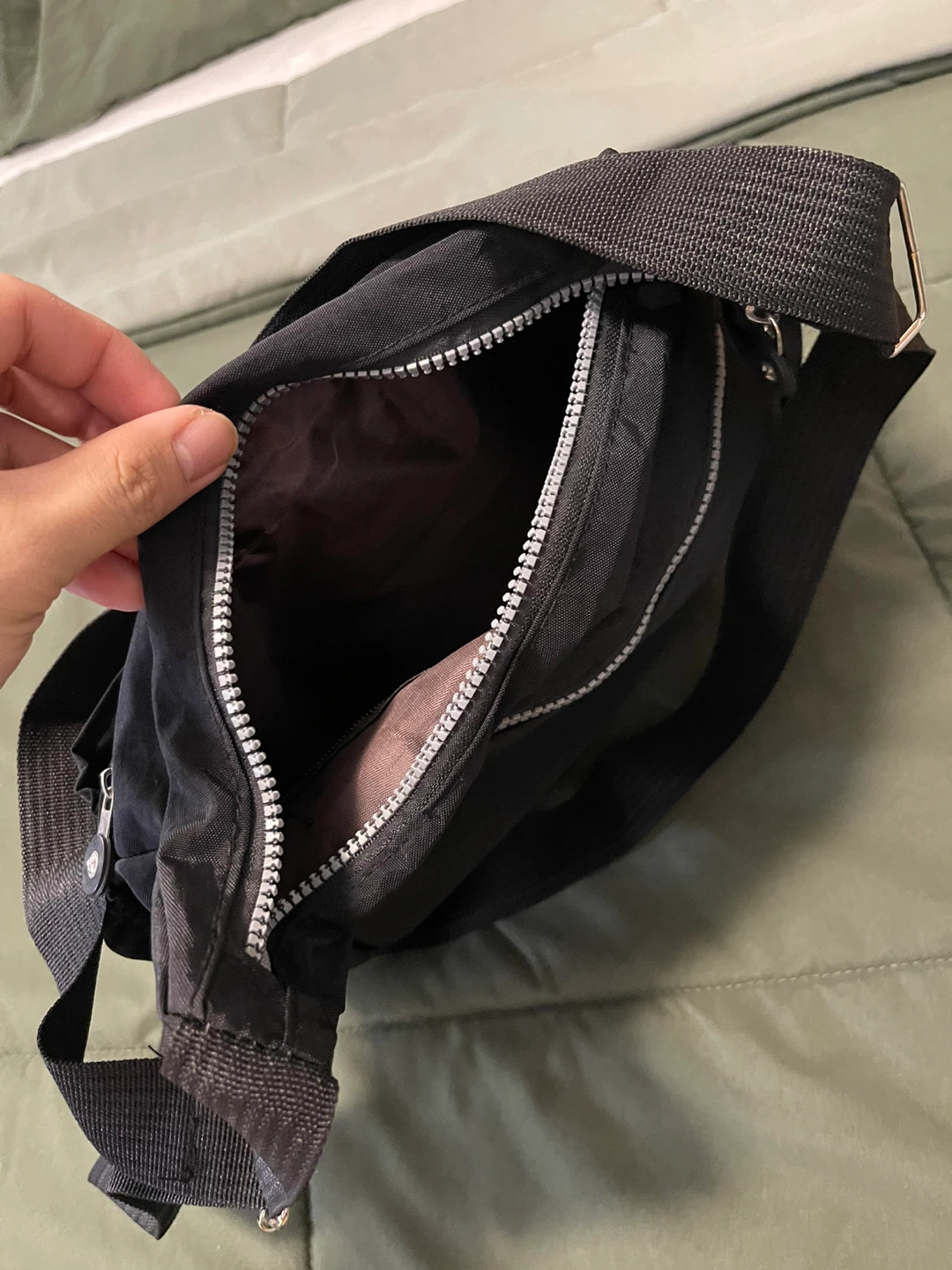 Black Nylon Crossbody Bag - photo 4