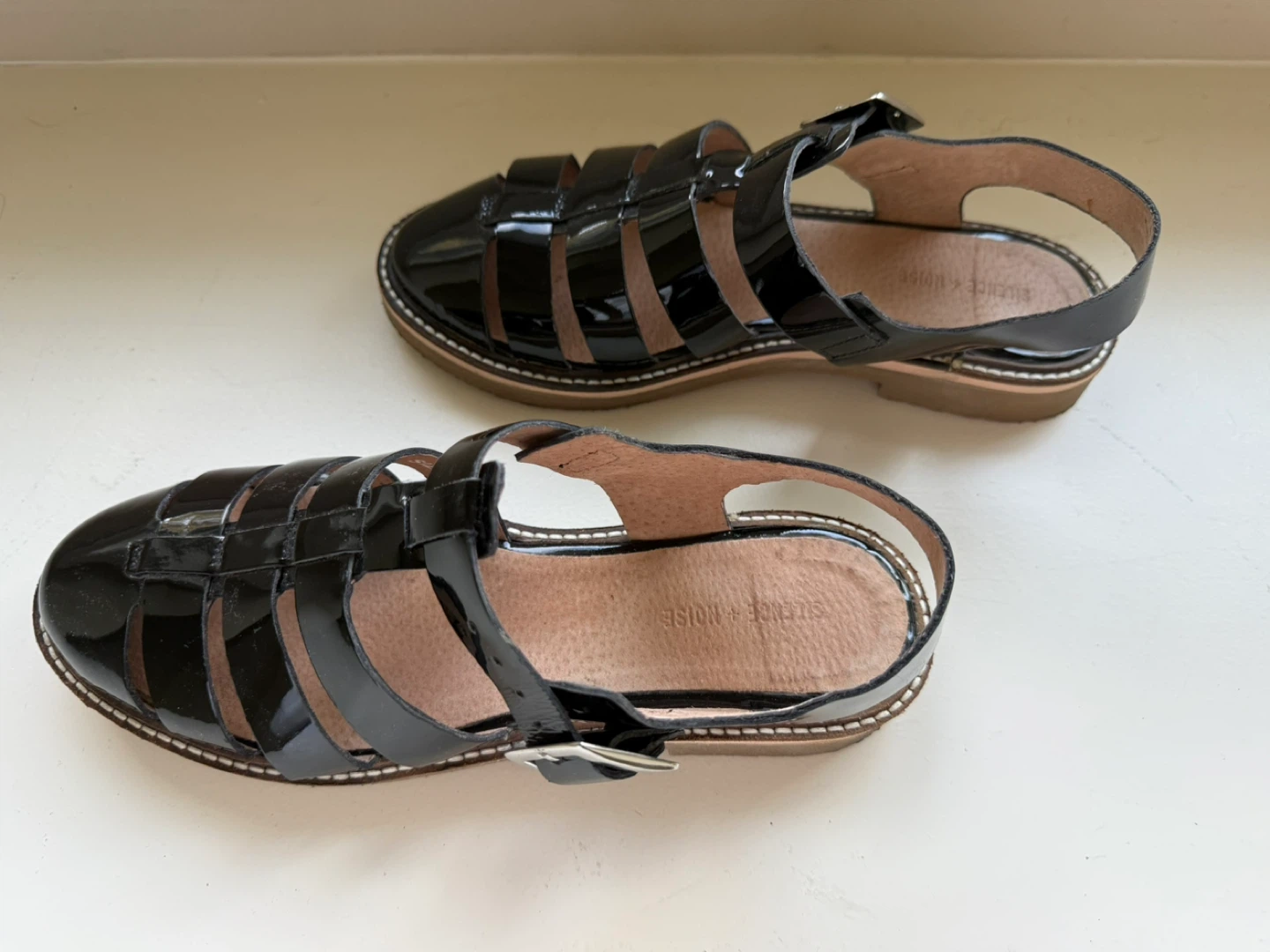Silence + Noise Black Patent Gladiator Sandals Size 7 - photo 3