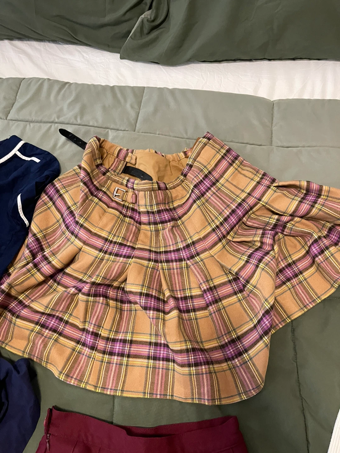 Bundle of Women's Clothing - photo 4