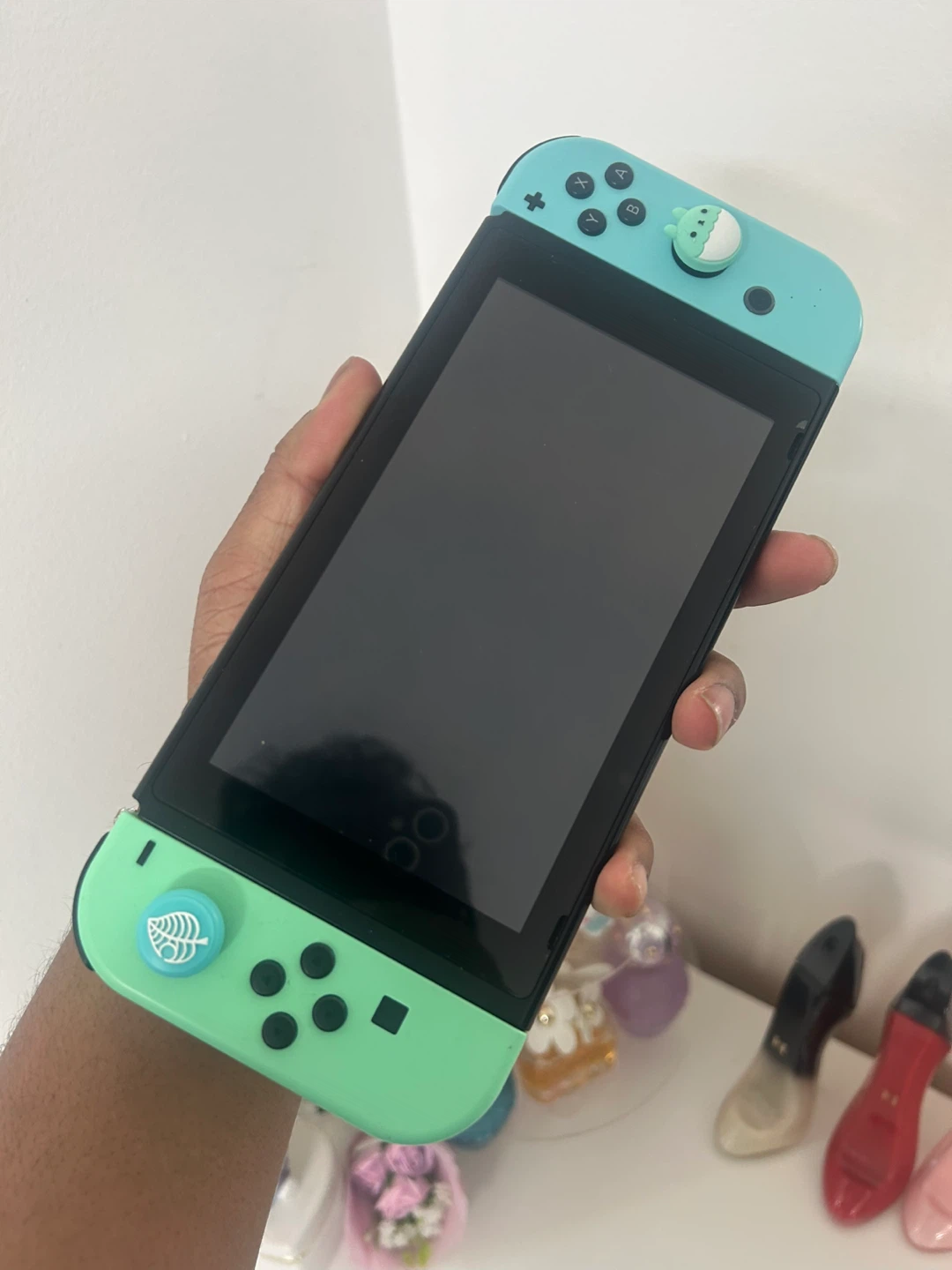 Nintendo Switch Bundle + Pokémon Violet + Animal Crossing + Case - photo 3
