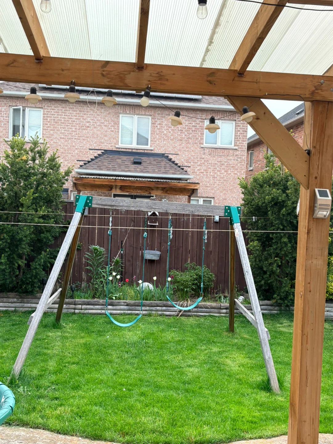 Wooden Swing Set with 2 Green Swings - photo 2