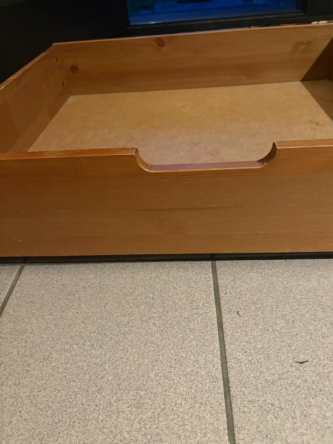 Wooden drawer with wheels for under bed - photo 2