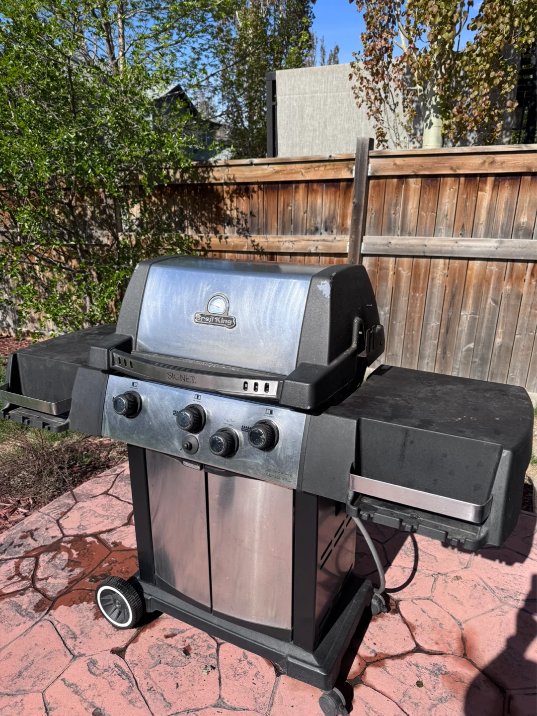 Broil King Signet Natural Gas Grill