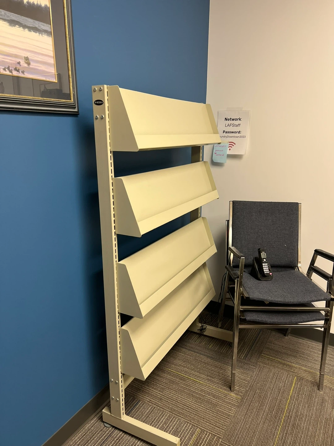 Light Beige 4-Shelf Magazine/Book Rack - photo 2