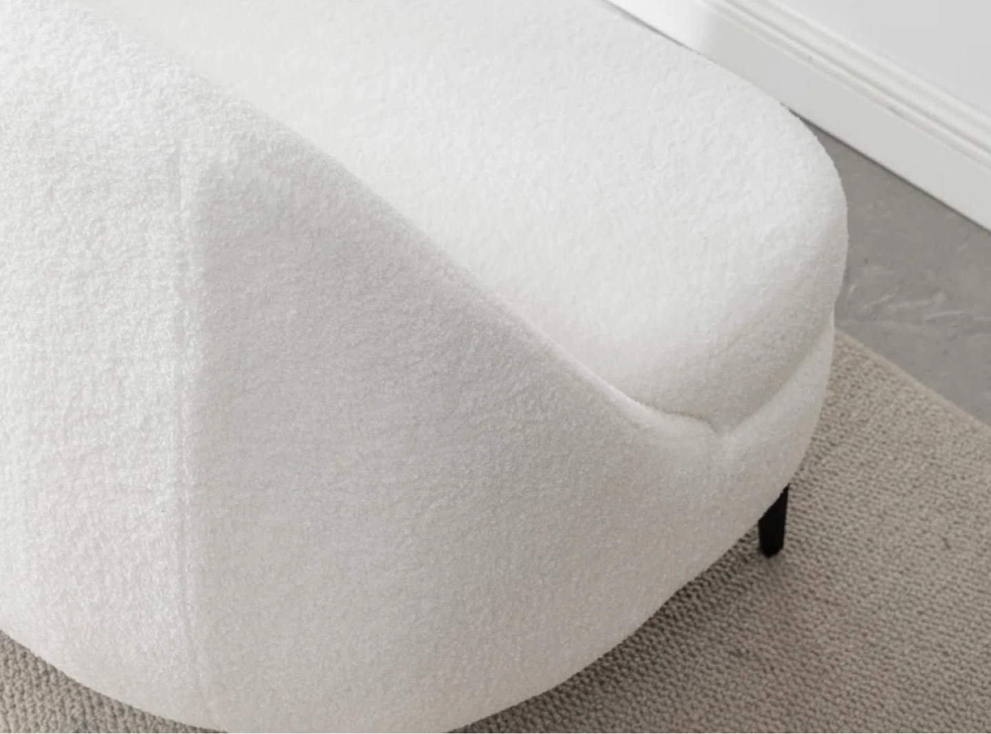 White Boucle loveseat Sofa 50’ - photo 3