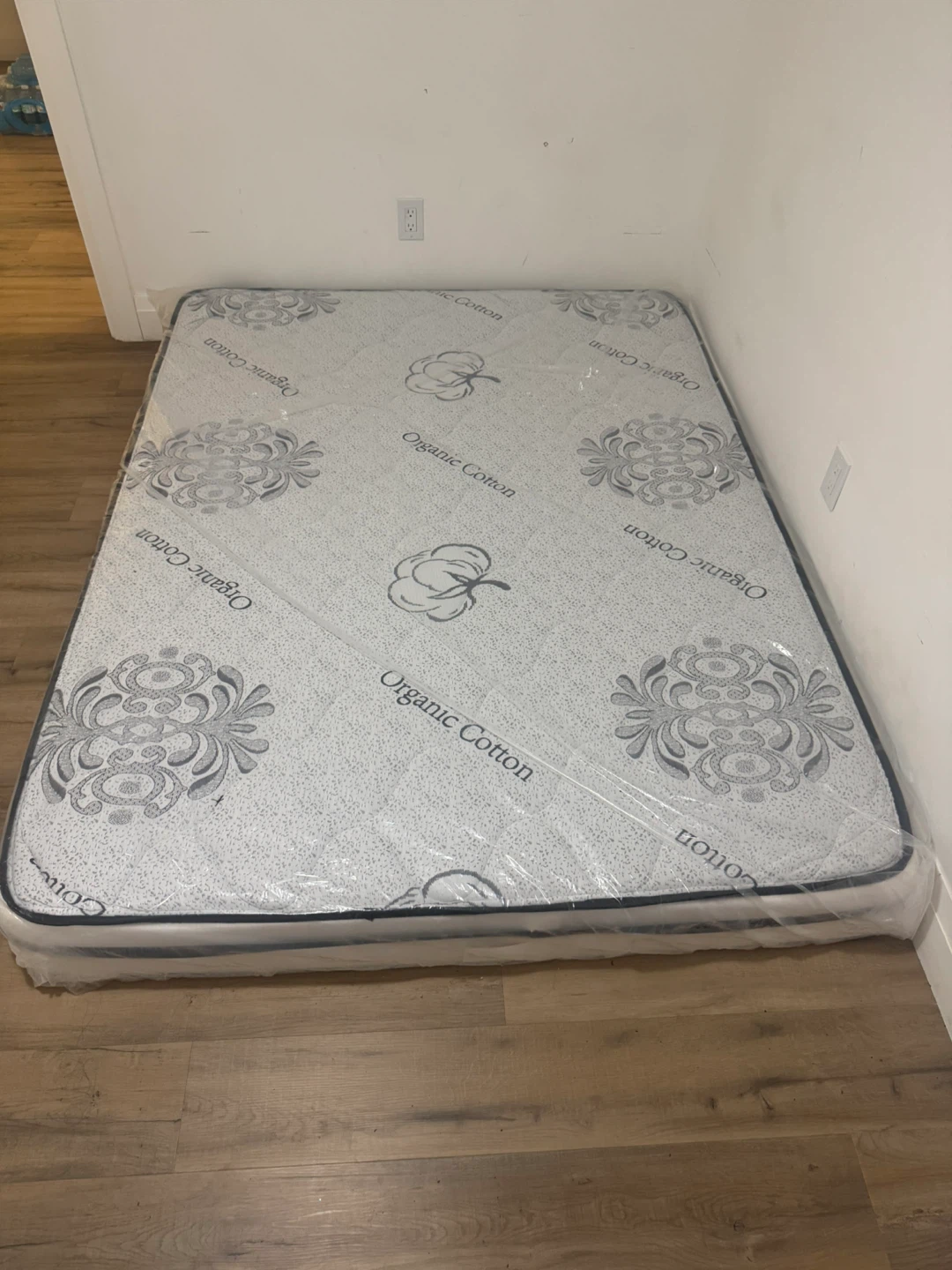 Montigo Queen Size Mattress