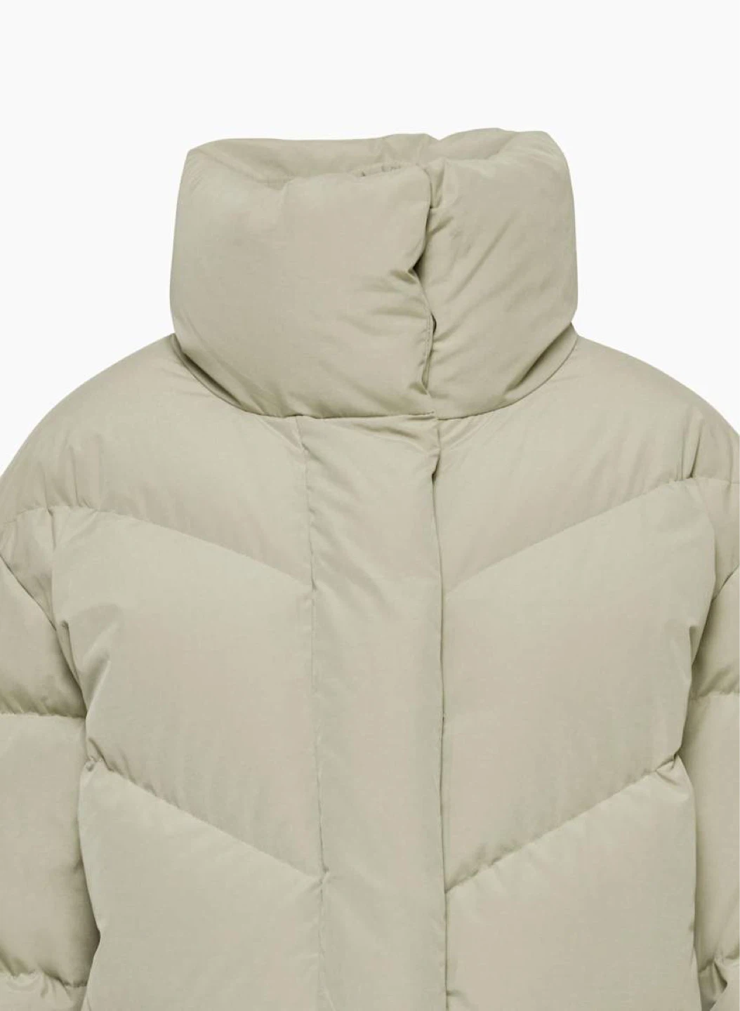 Aritzia Wilfred THE CLOUD PUFF LONG