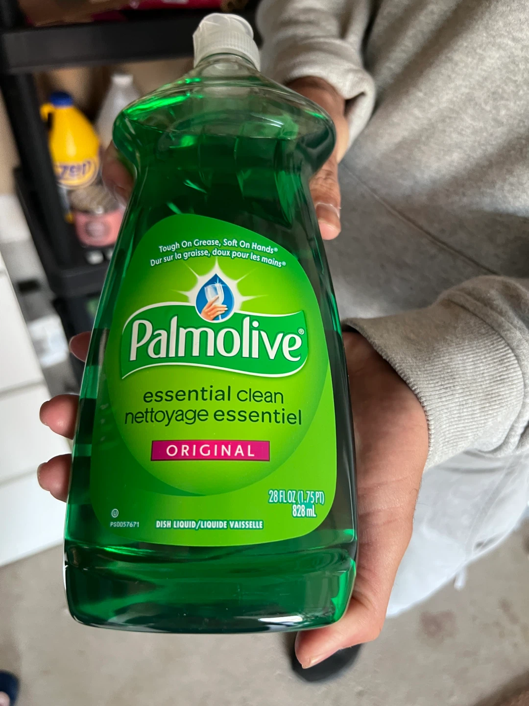 Palmolive Essential Clean Original Dish Liquid 828 mL