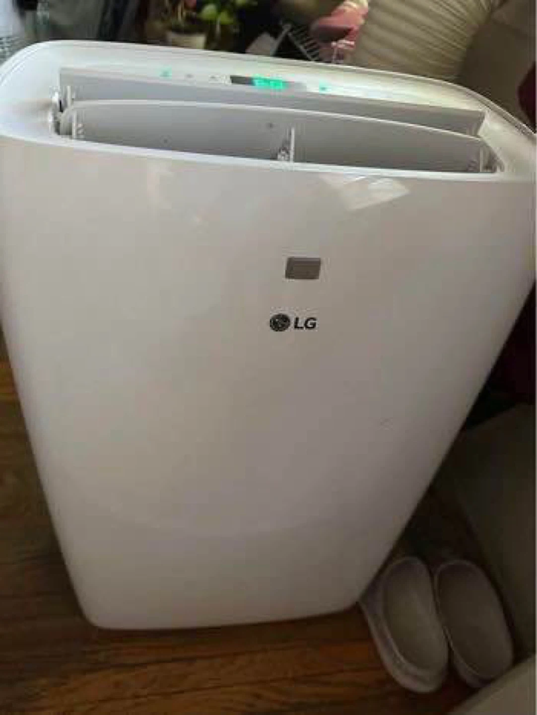 LG Portable Air Conditioner - 6,000 BTU - photo 4