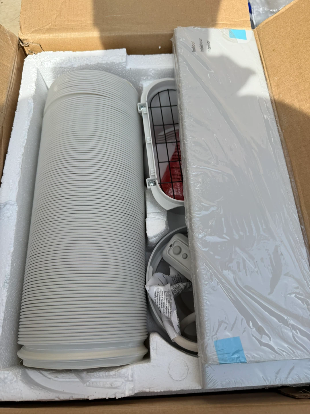 LG Portable Air Conditioner - 6,000 BTU - photo 2