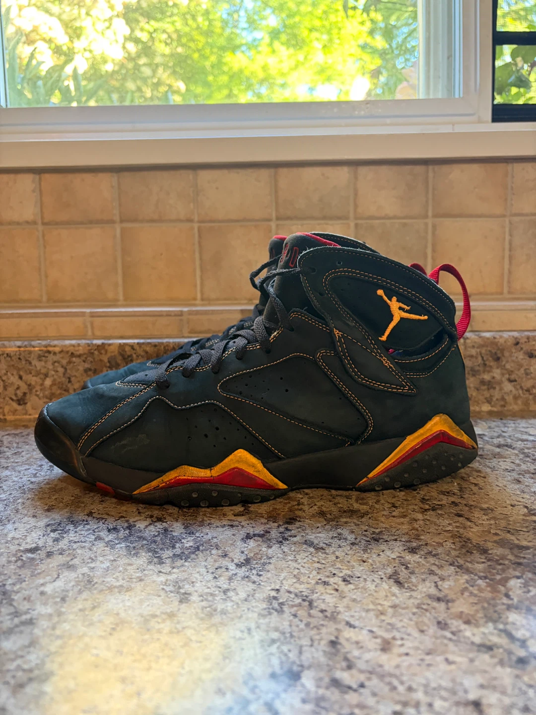 Air Jordan 7 Retro 'Marvin the Martian' Sneakers - photo 3