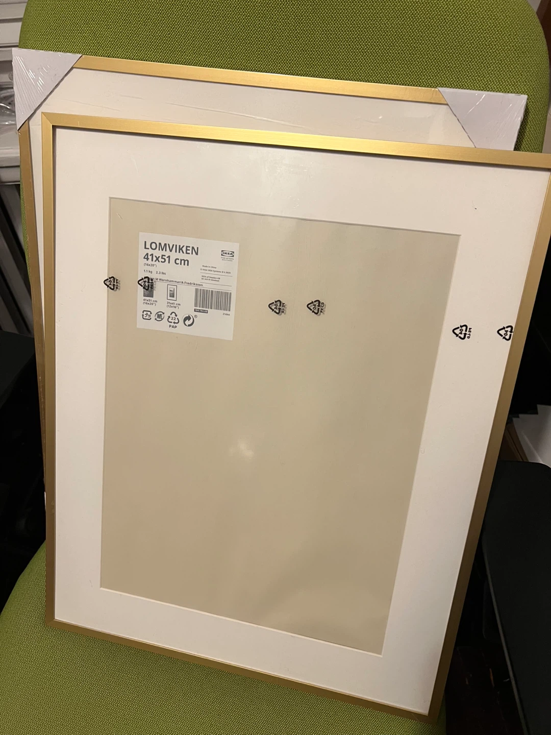 2x IKEA LOMVIKEN 41x51 cm Frame