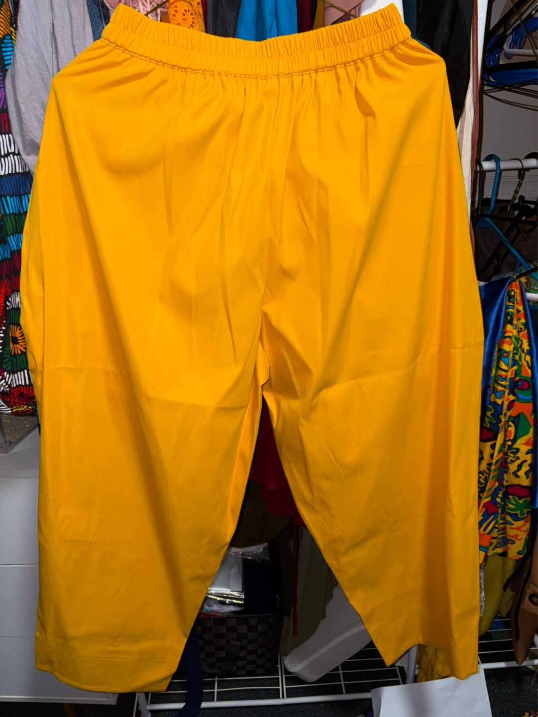 UOZEE Yellow Pleated Cropped Pants - photo 3