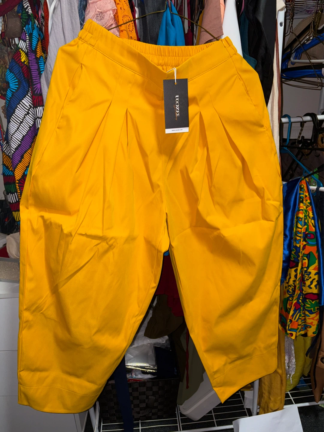 UOZEE Yellow Pleated Cropped Pants