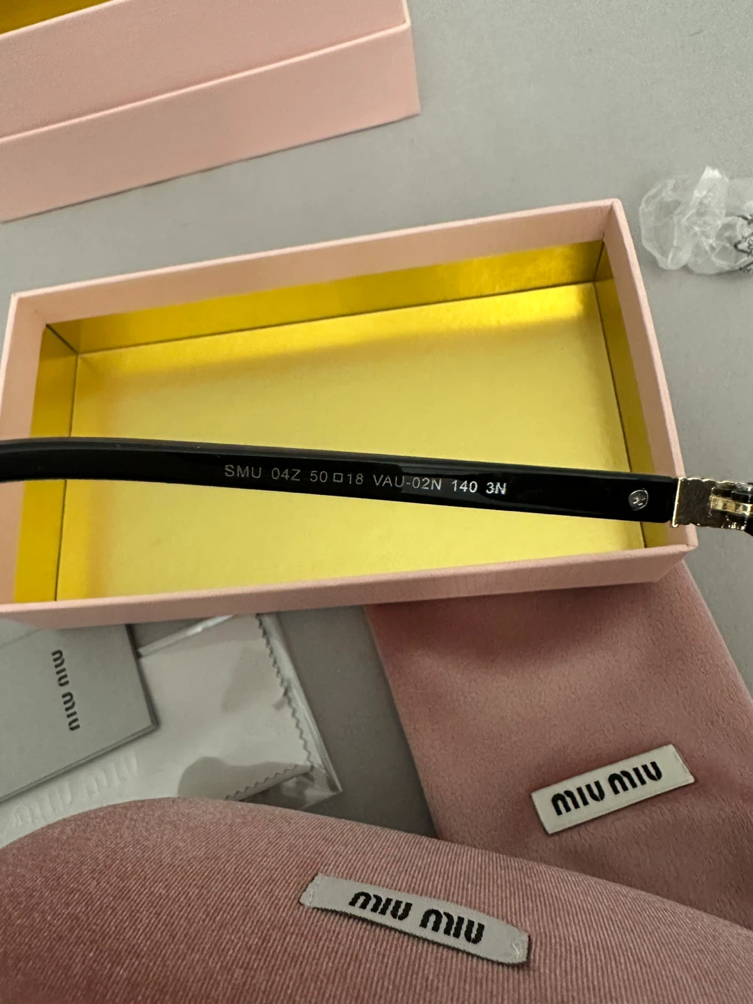 Miu Miu Logo-lettering Oval Sunglasses - photo 4