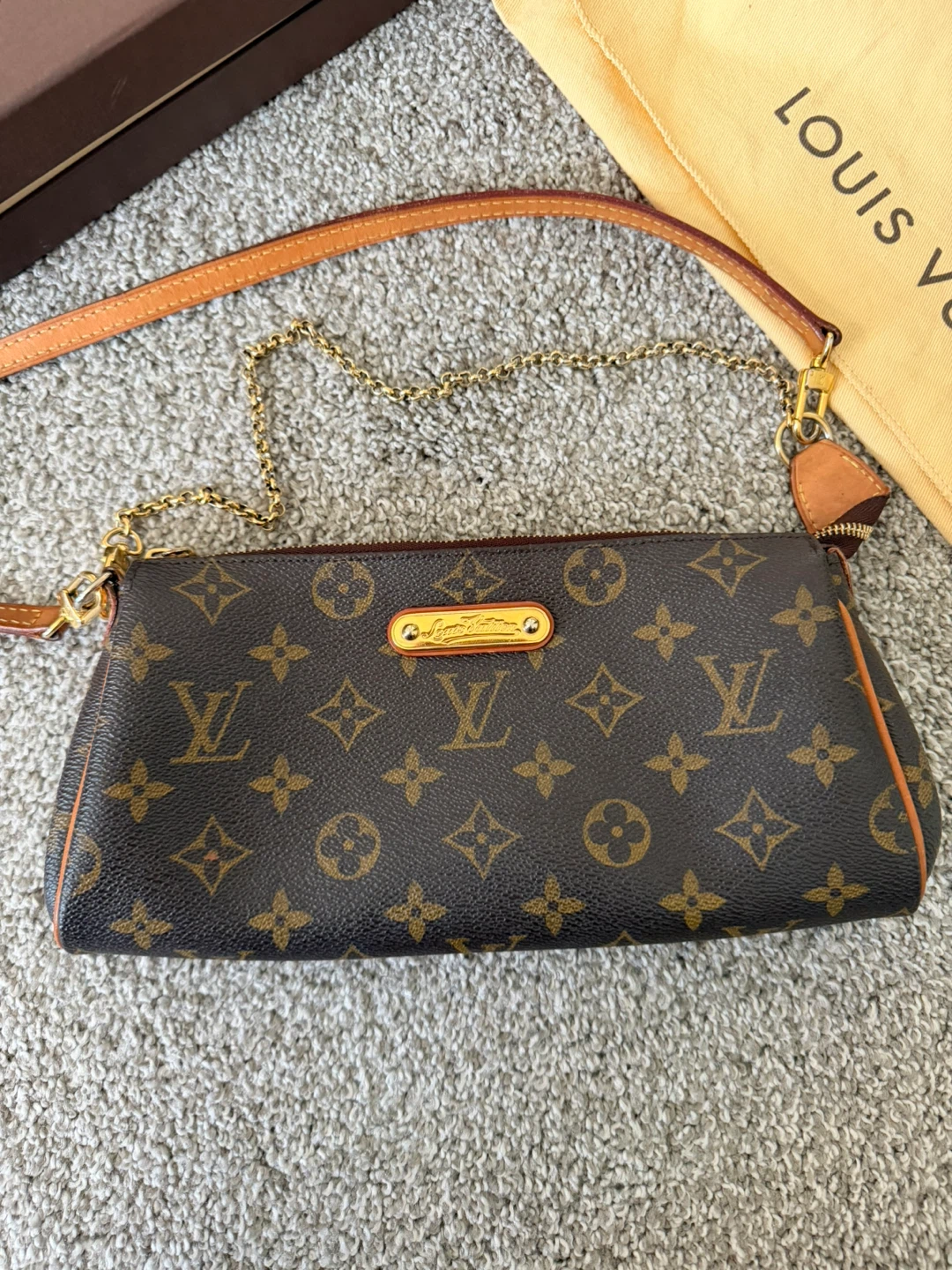 Louis Vuitton Eva Pochette - photo 3