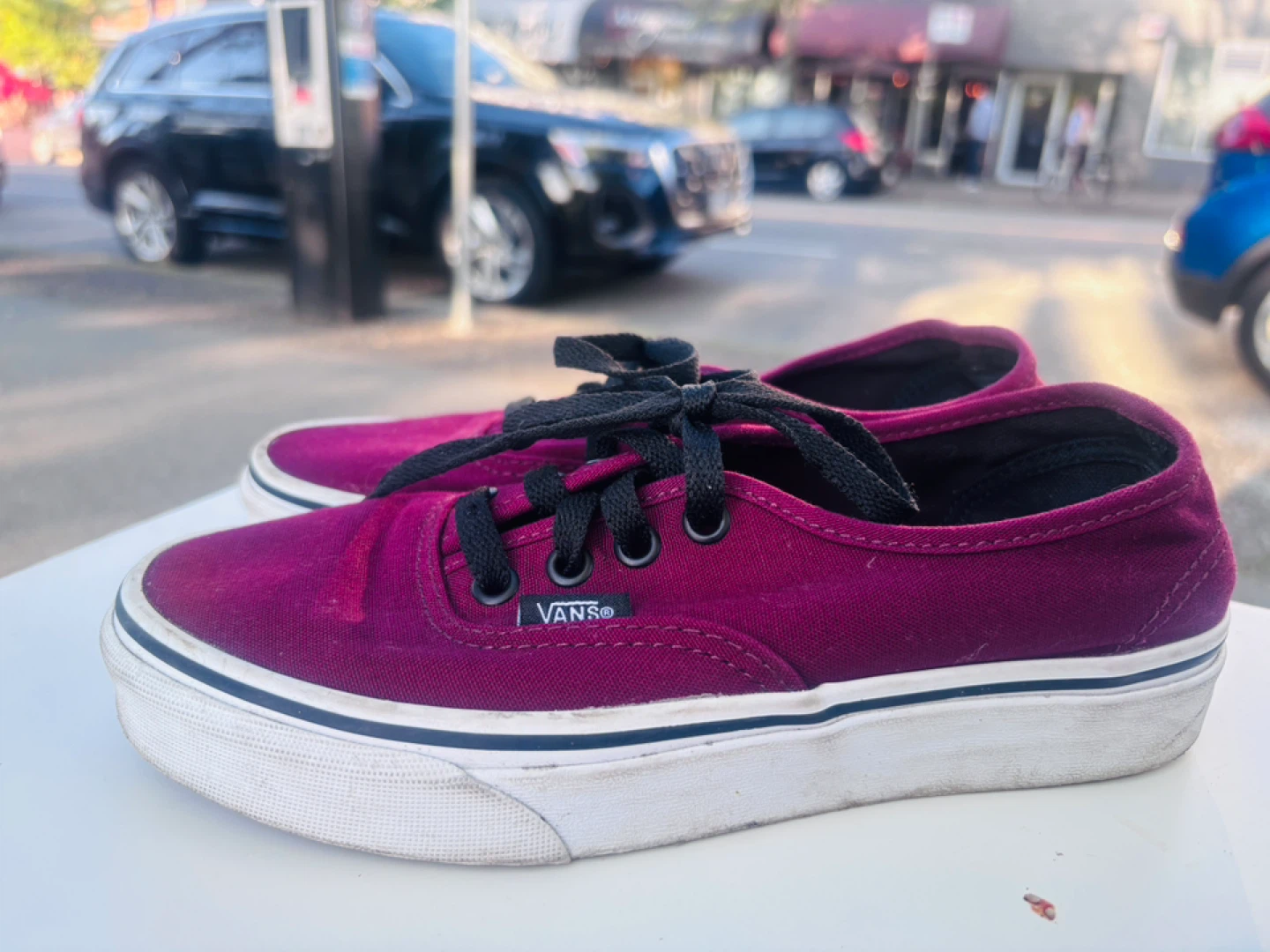 Vans Burgundy Low-Top Sneakers - Women's Size 6