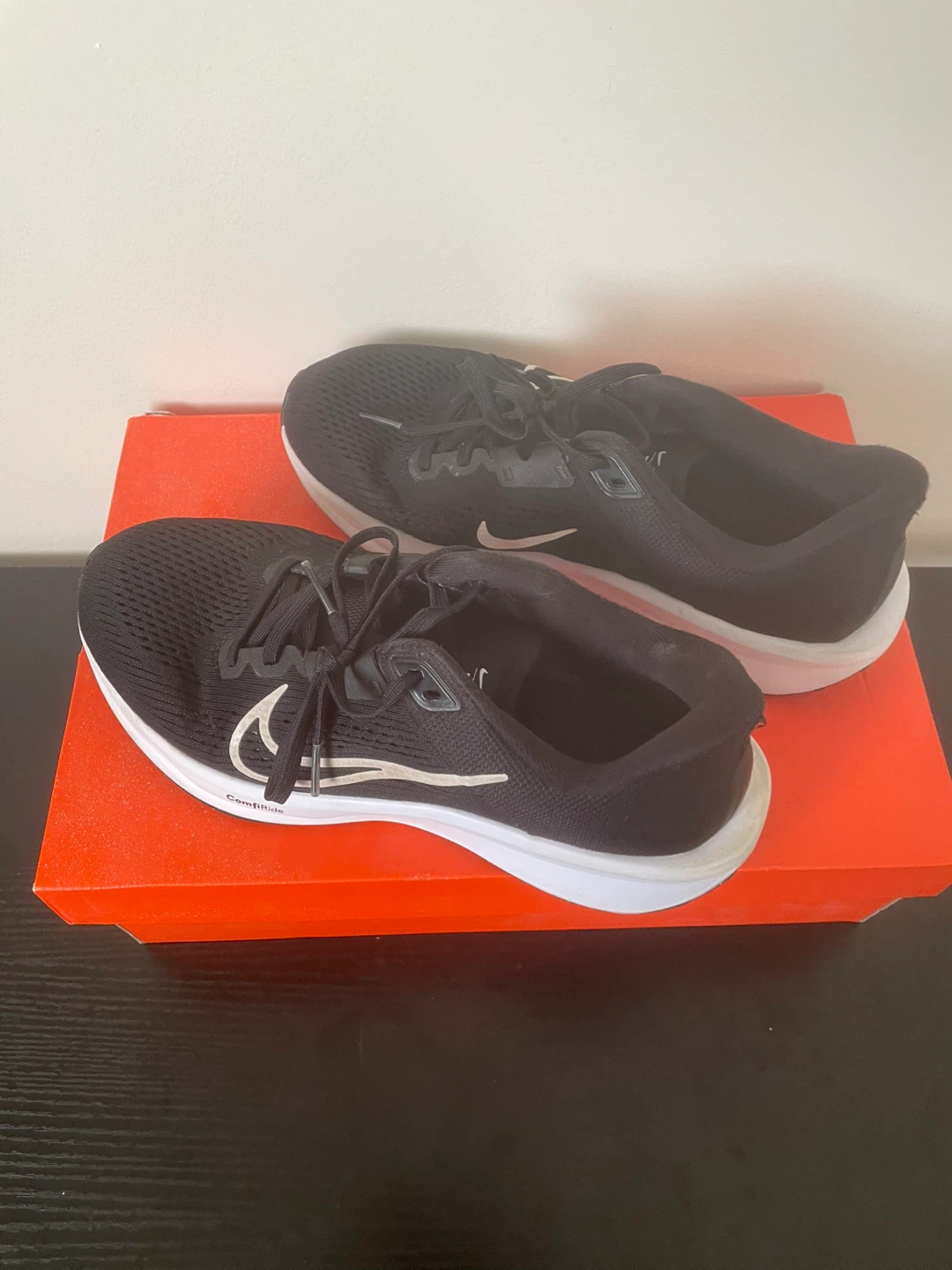 Nike Quest 6 unisex Running Shoes Black Size 9