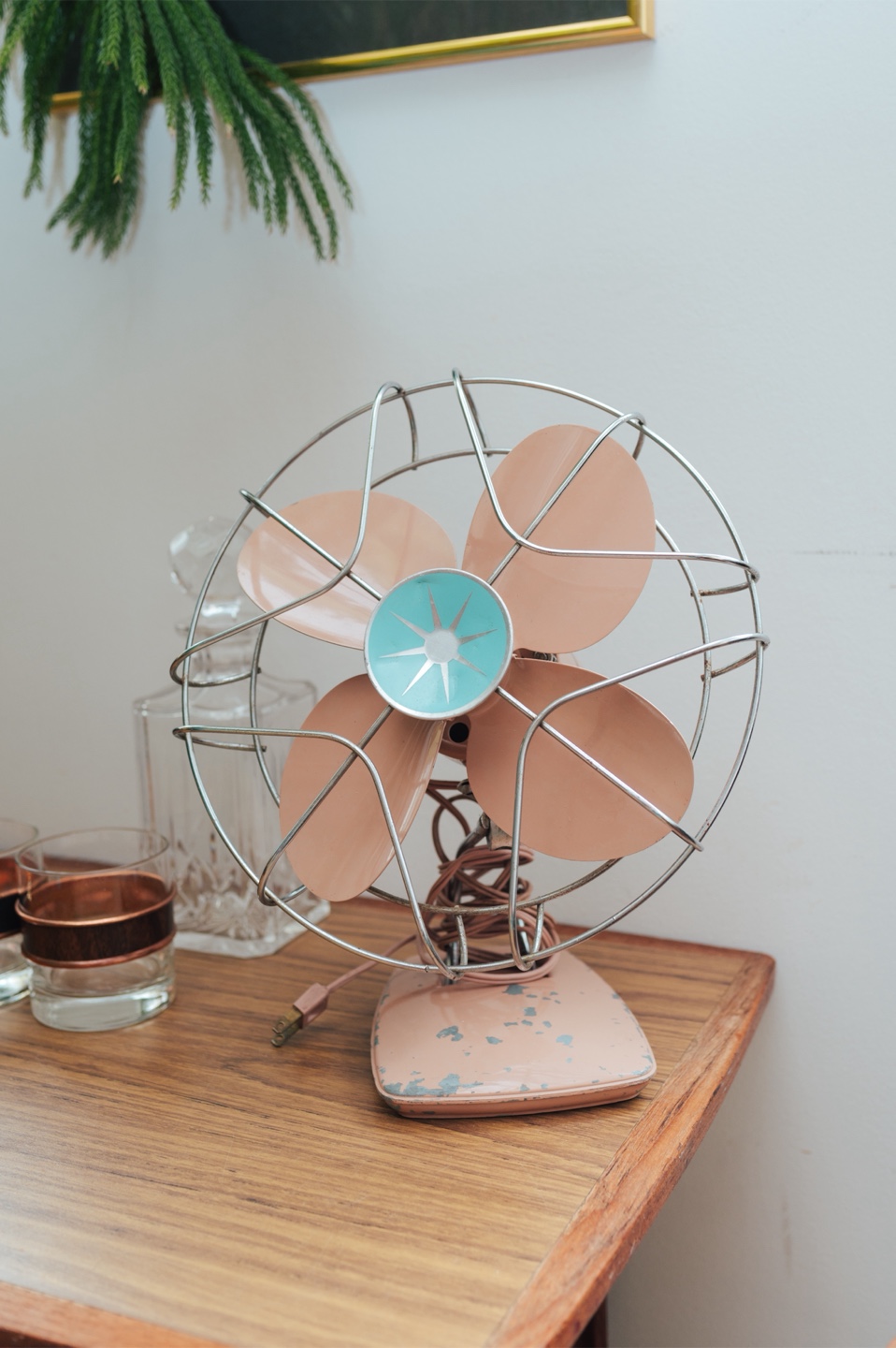 Atomic Era Vintage Terra Cotta Pink Desk Fan