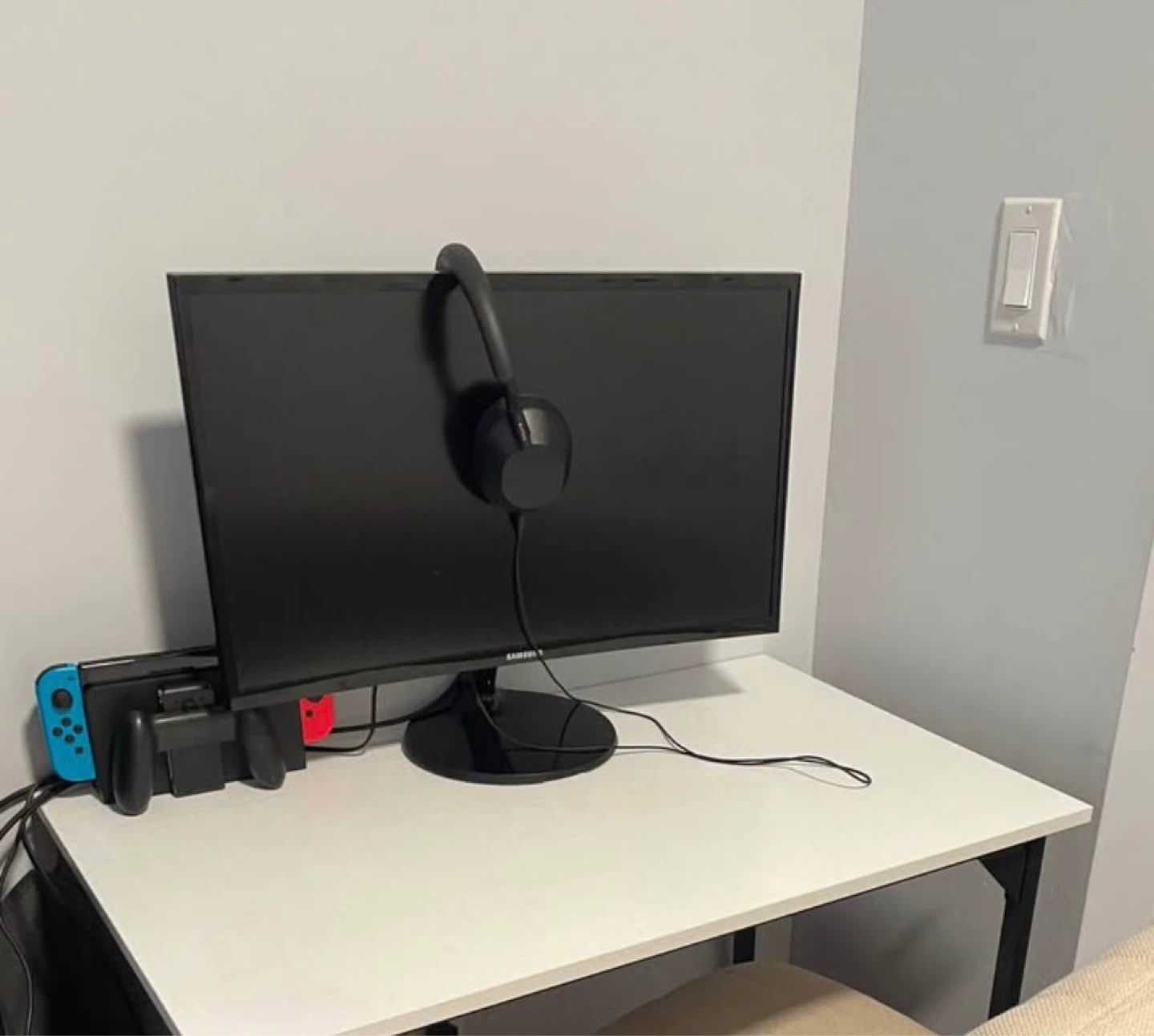 Curved Samsung monitor