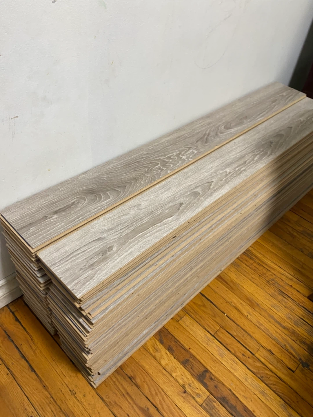 Laminate Flooring Planks - Grey Wood Grain - photo 2