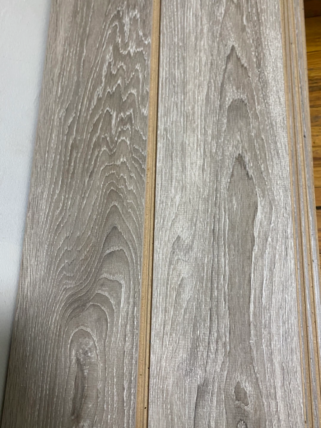 Laminate Flooring Planks - Grey Wood Grain - photo 3